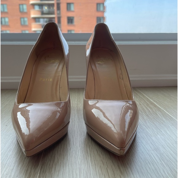 Christian Louboutin Nude Pumps - Picture 4 of 6